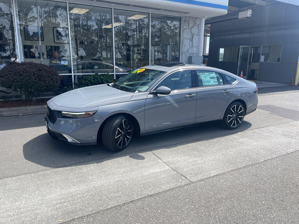 New 2025 Honda Accord Touring image 10