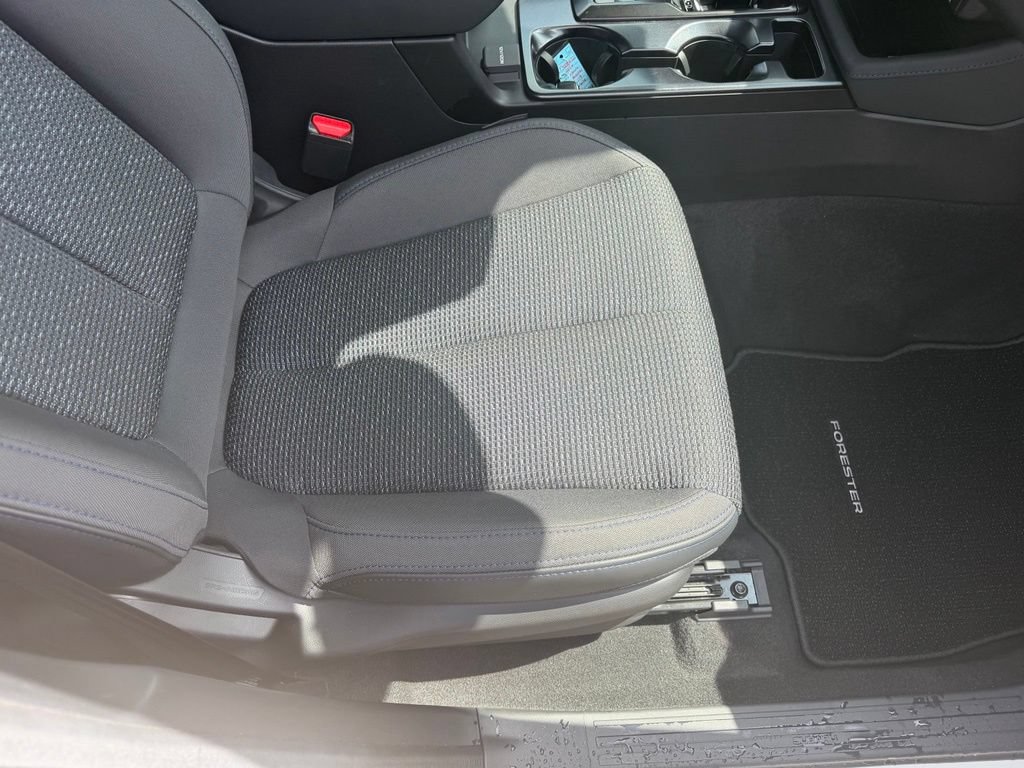 Used 2026 Subaru Forester Premium AWD/4WD image 16