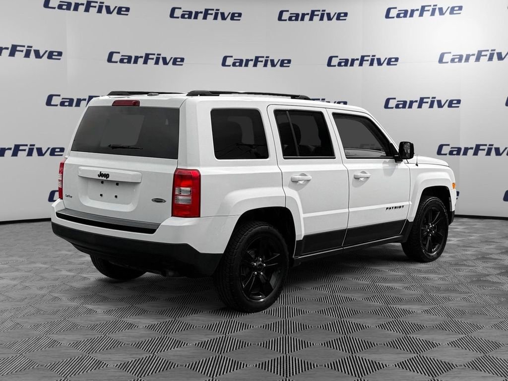 Used 2015 Jeep Patriot Sport w/ Power Value Group FWD image 6