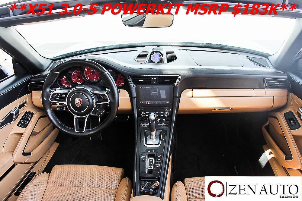 Used 2018 Porsche 911 Carrera S image 18