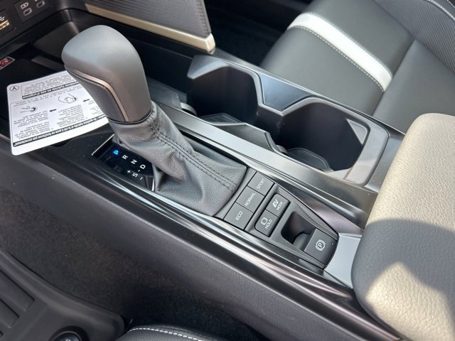 New 2026 Toyota Camry Hybrid image 25