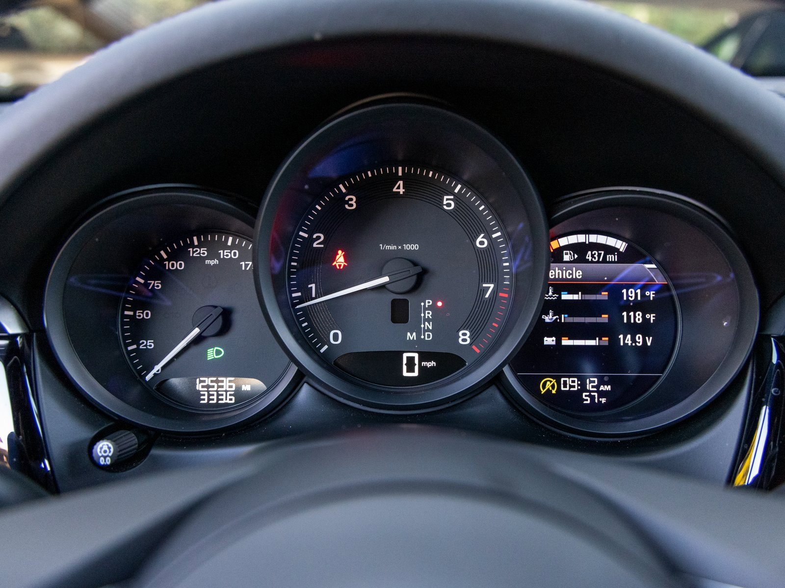 Certified 2024 Porsche Macan image 33