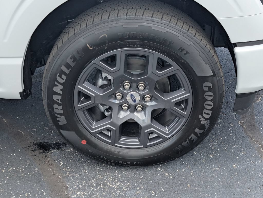 New 2026 Ford F150 STX w/ Equipment Group 200A RWD image 19