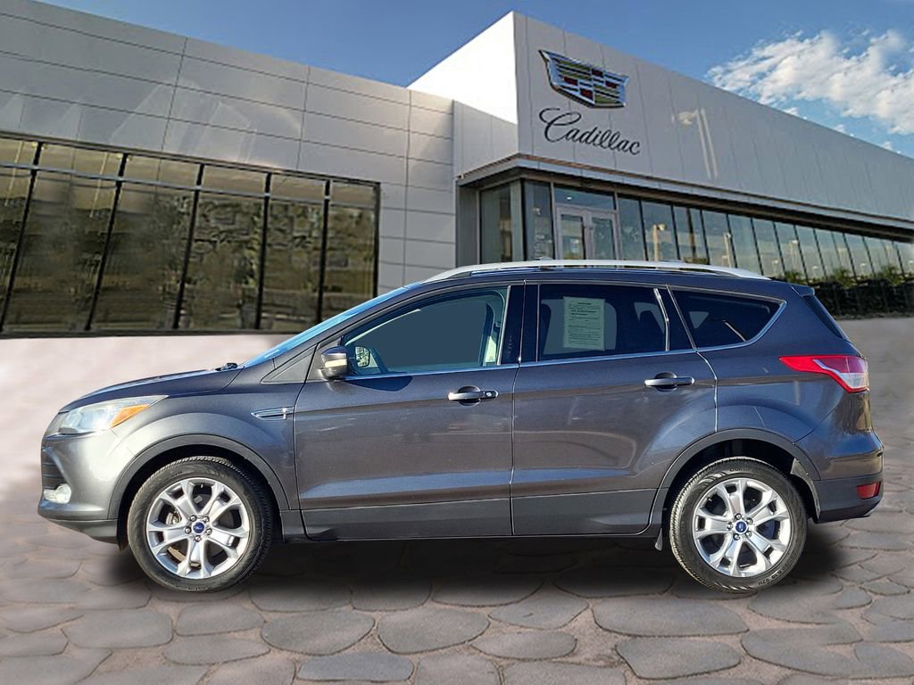 Used 2016 Ford Escape Titanium image 3