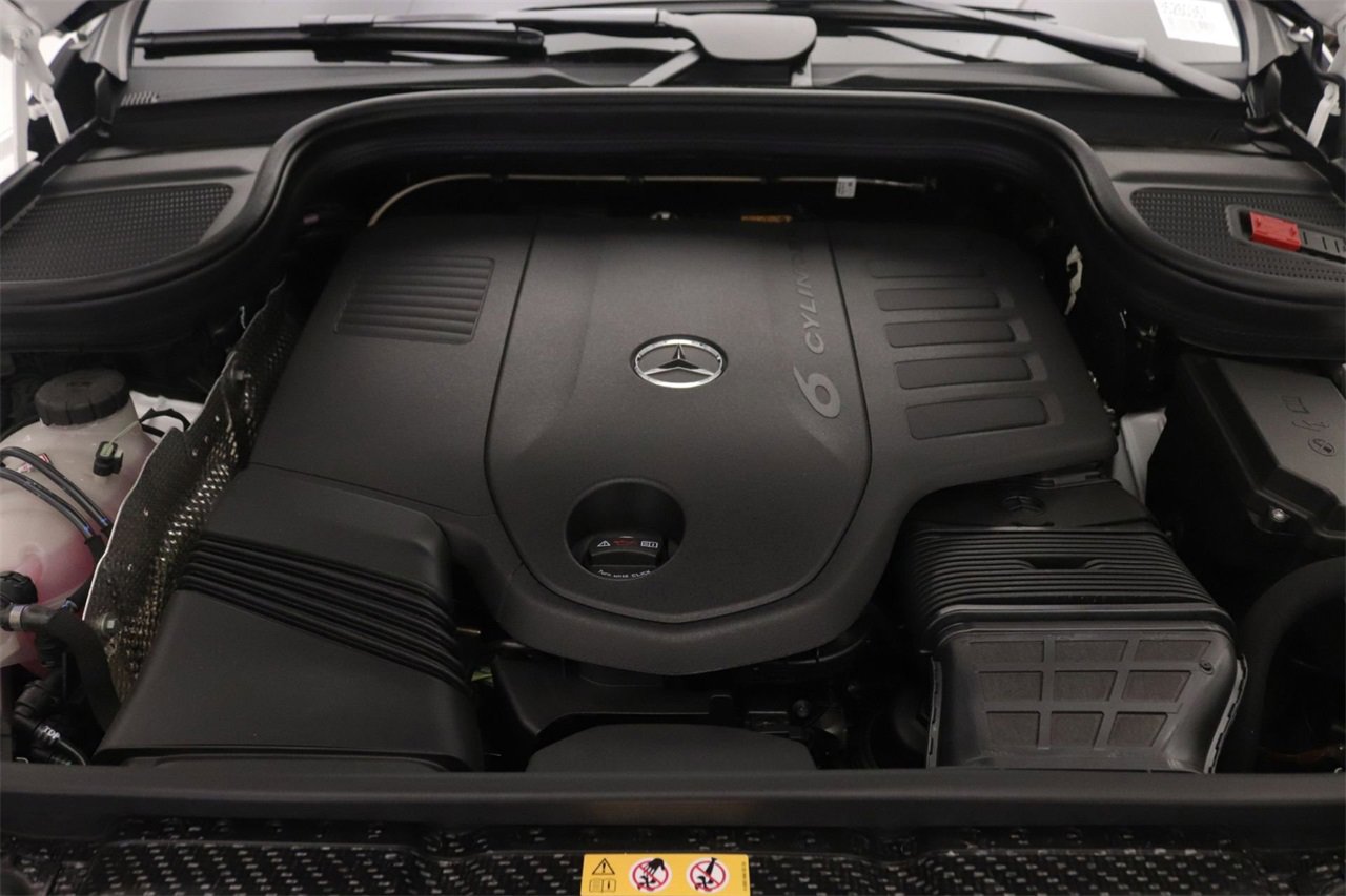 New 2026 Mercedes-Benz GLE 450 4MATIC Coupe image 11