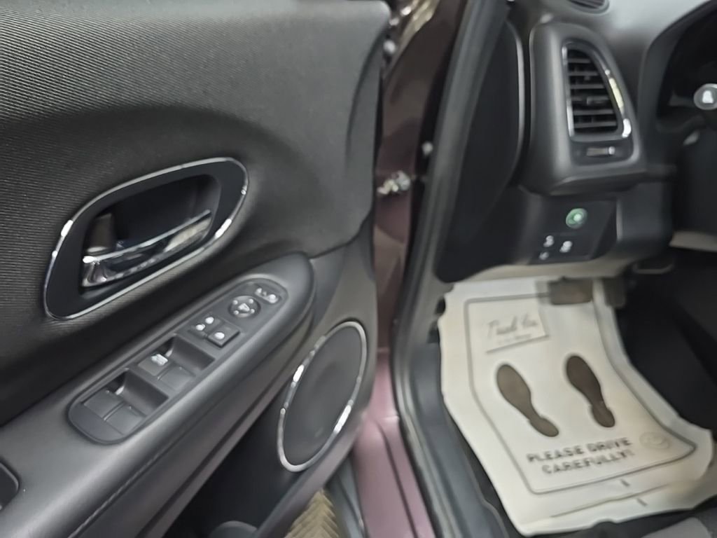 Used 2022 Honda HR-V EX image 28