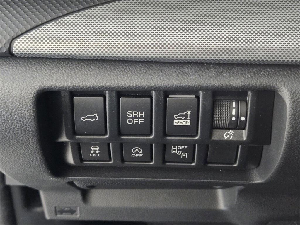 Certified 2020 Subaru Forester Limited image 27