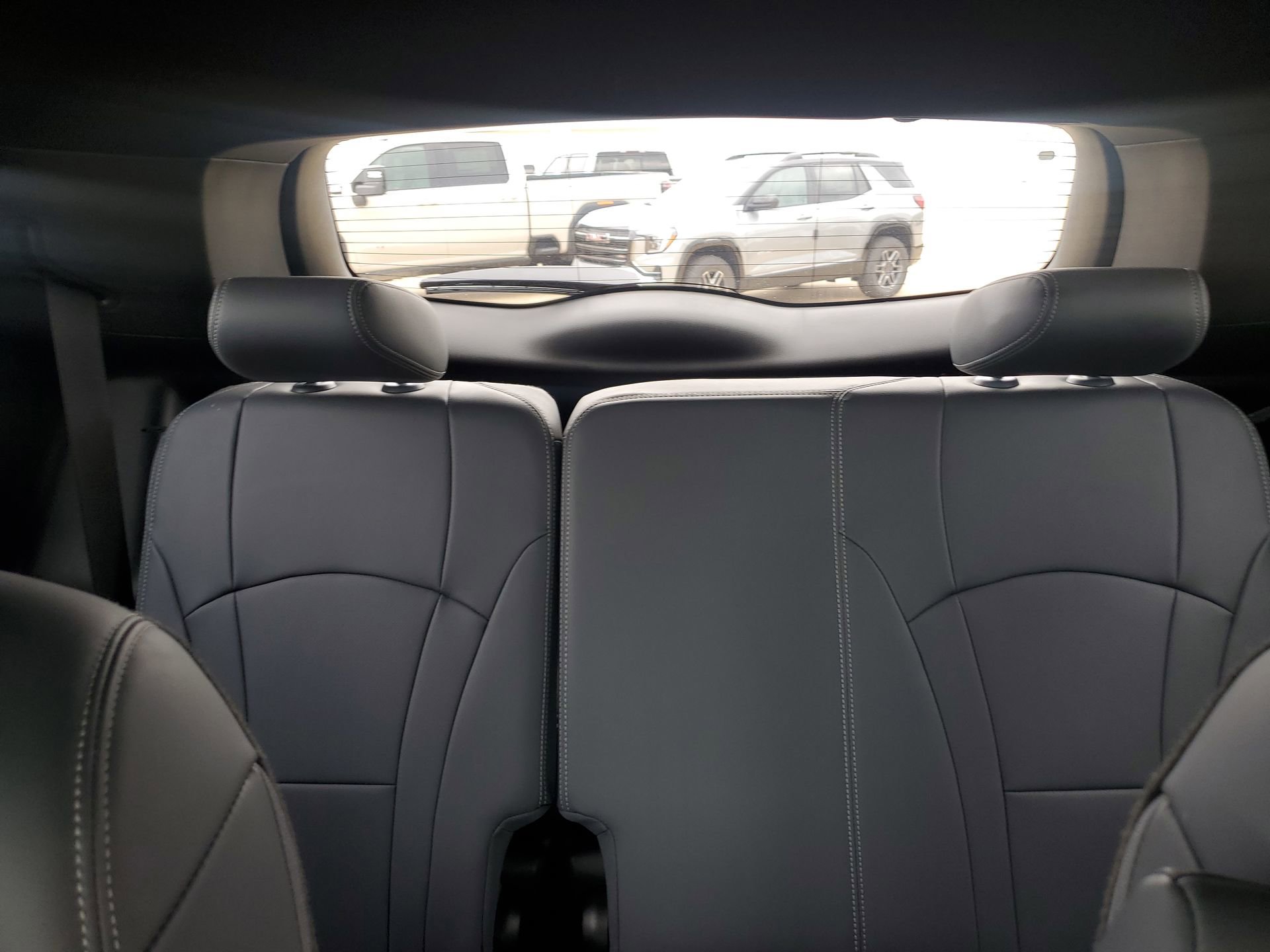 Used 2022 Buick Enclave Essence w/ Sport Touring Edition FWD image 14