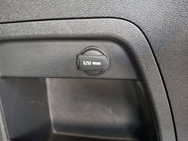 Used 2016 Kia Sorento AWD image 39