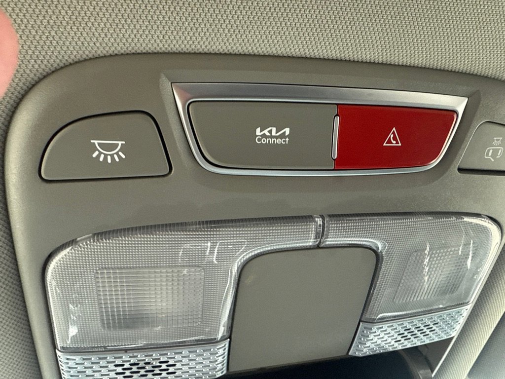 Used 2023 Kia Telluride S image 37