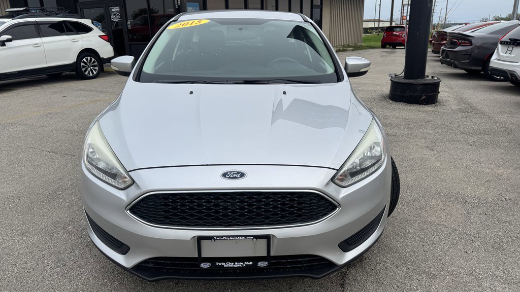 Used 2015 Ford Focus SE FWD image 3