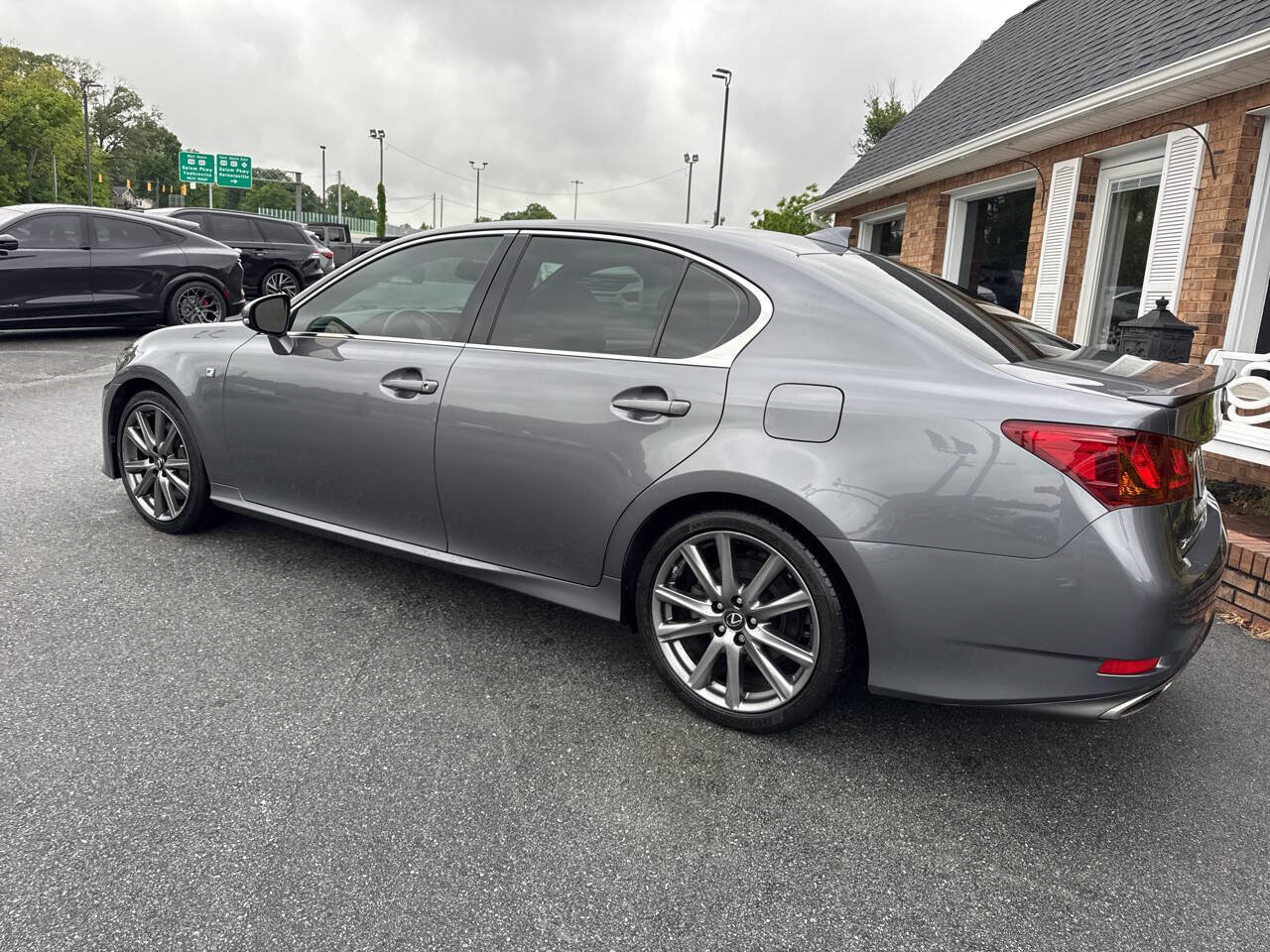 Used 2015 Lexus GS 350 w/ F Sport Package RWD image 12