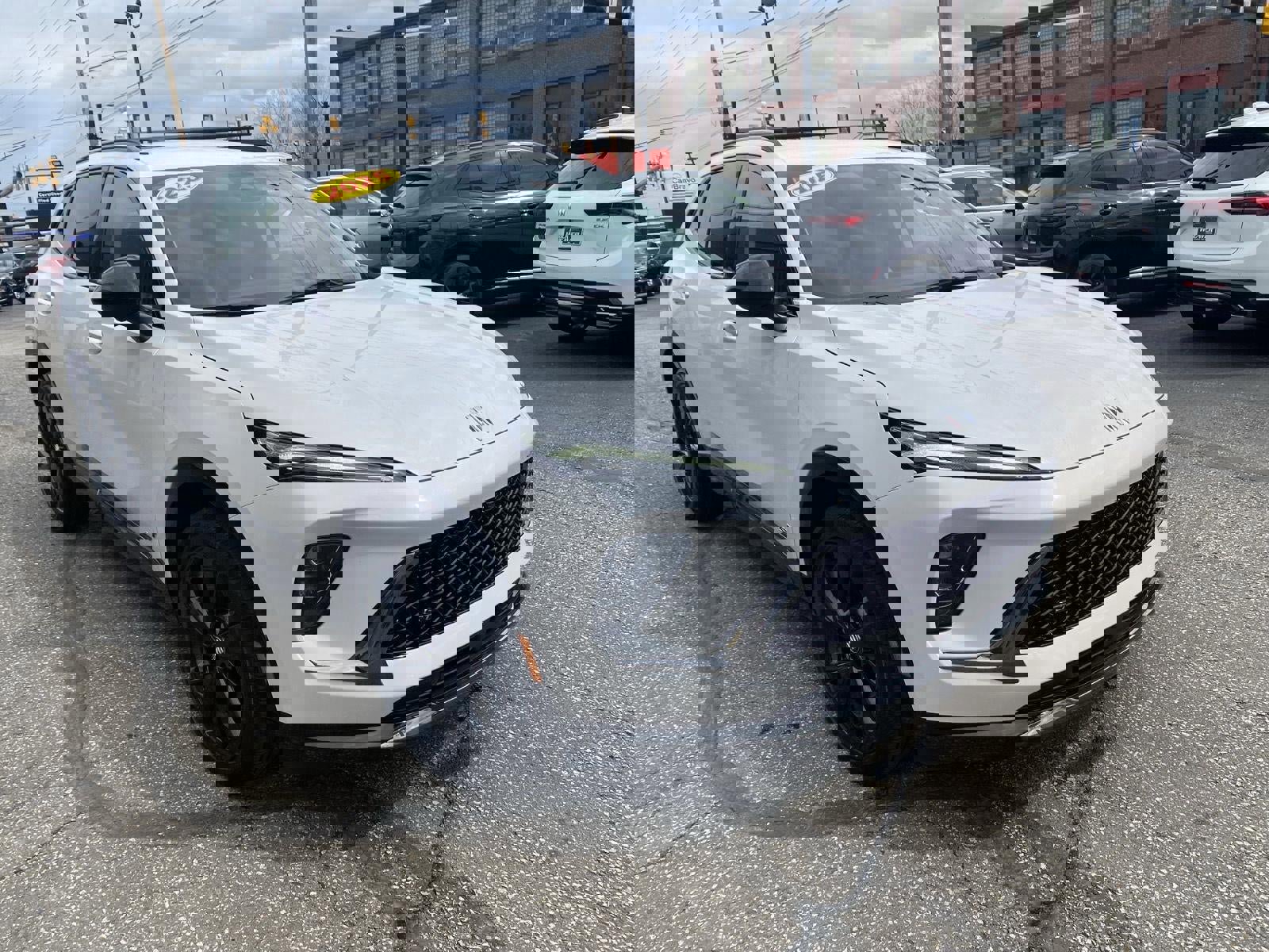 Certified 2025 Buick Envision Sport Touring image 12