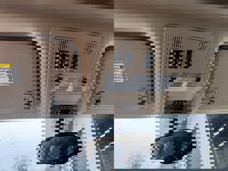 Used 2011 Chevrolet Tahoe LTZ image 39