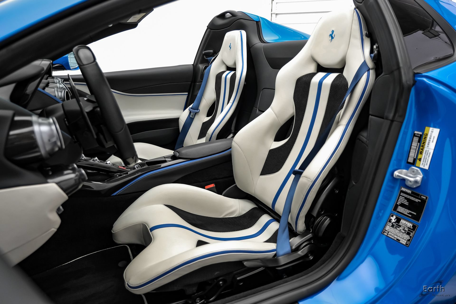 Used 2022 Ferrari 812 GTS RWD image 43