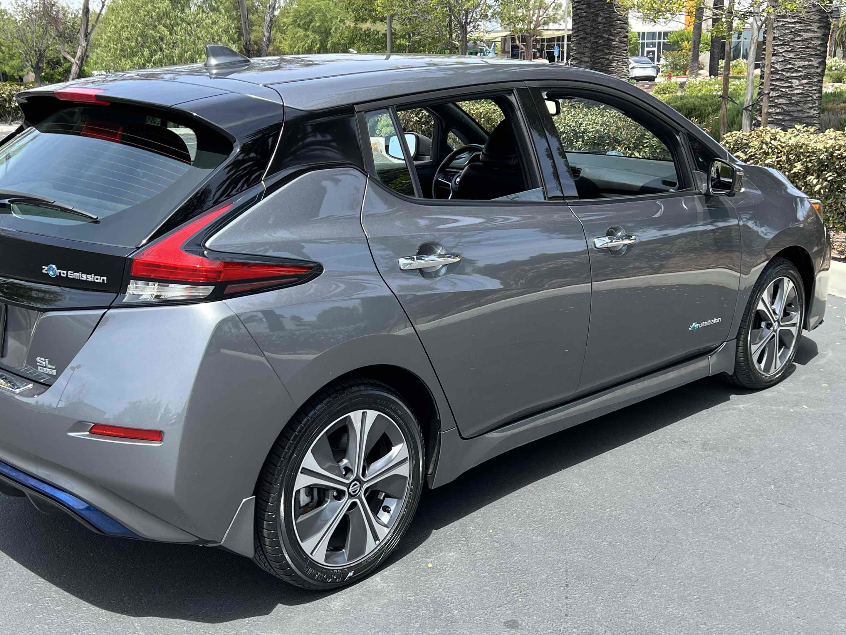 Used 2019 Nissan Leaf SL Plus w/ Protection Package FWD image 46