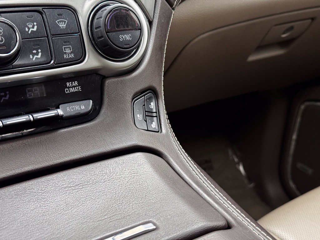 Used 2017 Chevrolet Tahoe Premier AWD/4WD image 26