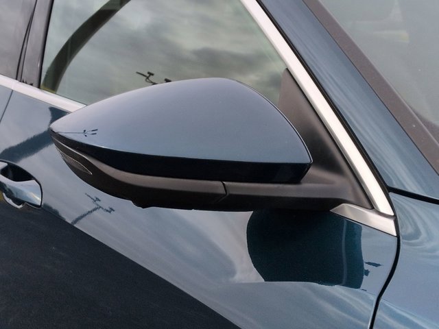 Used 2019 Audi e-tron Prestige w/ Prestige Package image 12