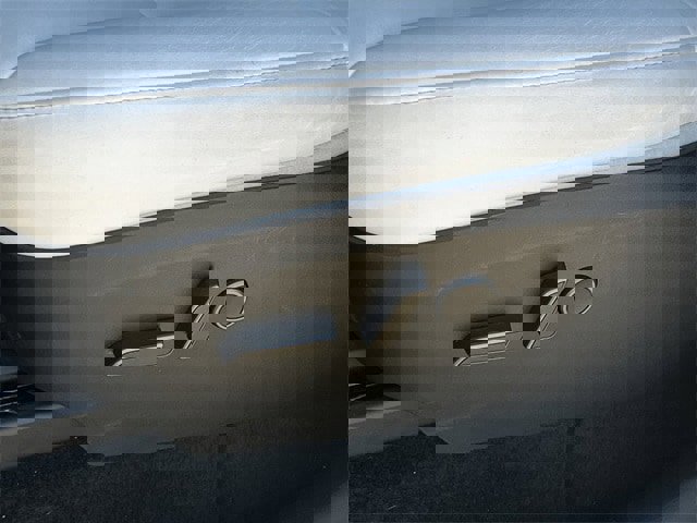 Used 2023 Tesla Model Y Long Range image 29