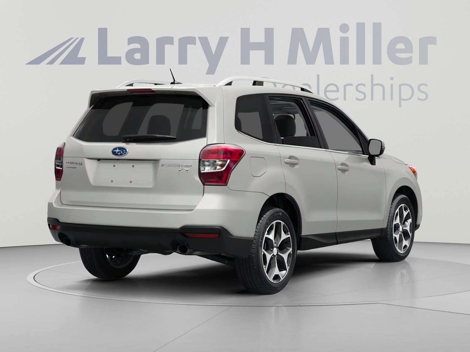Used 2014 Subaru Forester 2.0XT Premium AWD/4WD image 2
