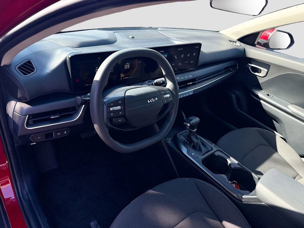 Used 2026 Kia K4 FWD image 10
