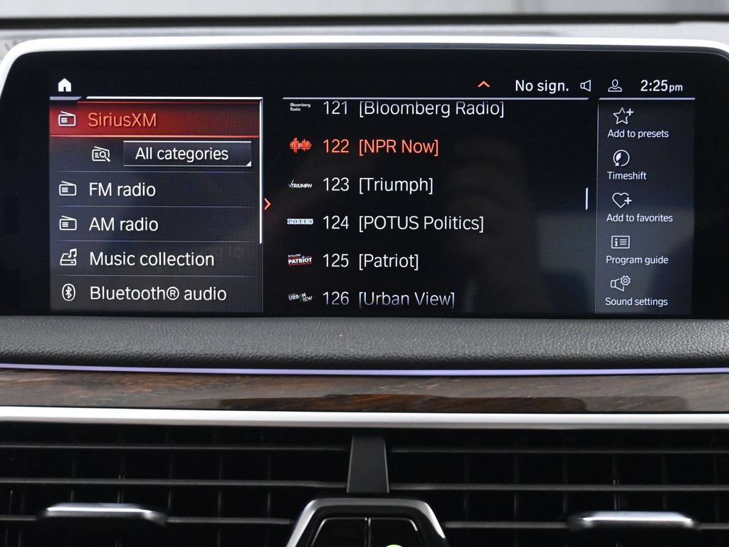 Used 2020 BMW 750i xDrive w/ M Sport Package AWD/4WD image 34
