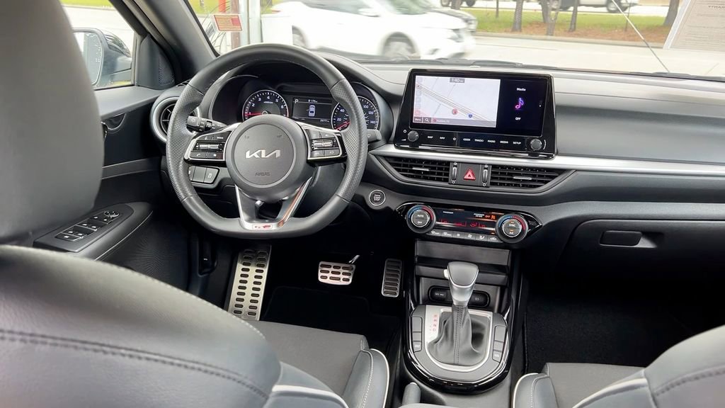 Used 2023 Kia Forte GT-Line image 22