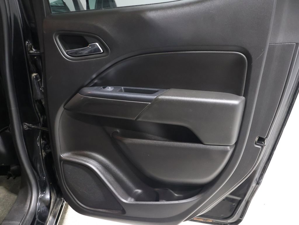 Used 2018 Chevrolet Colorado ZR2 w/ ZR2 Midnight Special Edition image 25