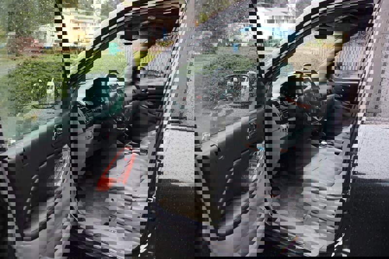 Used 2005 Acura MDX image 5