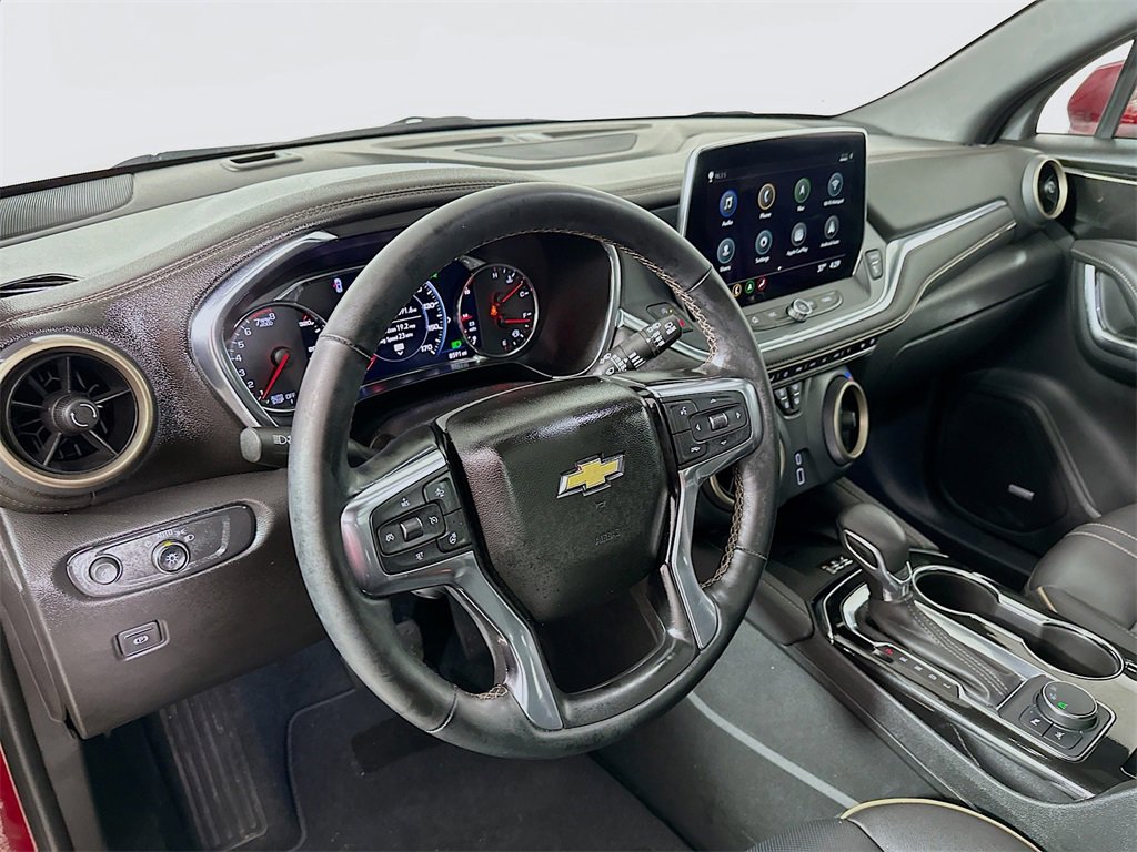 Used 2025 Chevrolet Blazer Premier w/ Driver Confidence II Package image 10