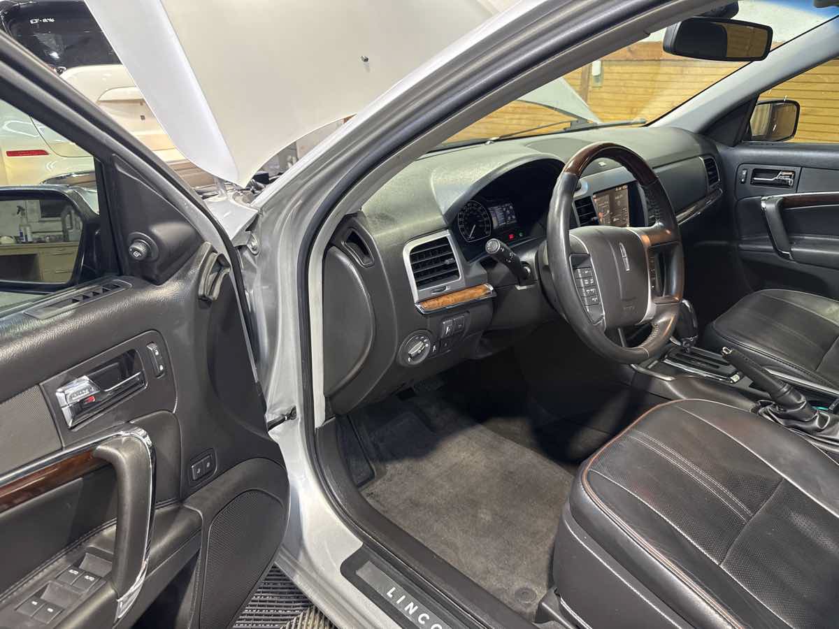 Used 2012 Lincoln MKZ Hybrid FWD image 14