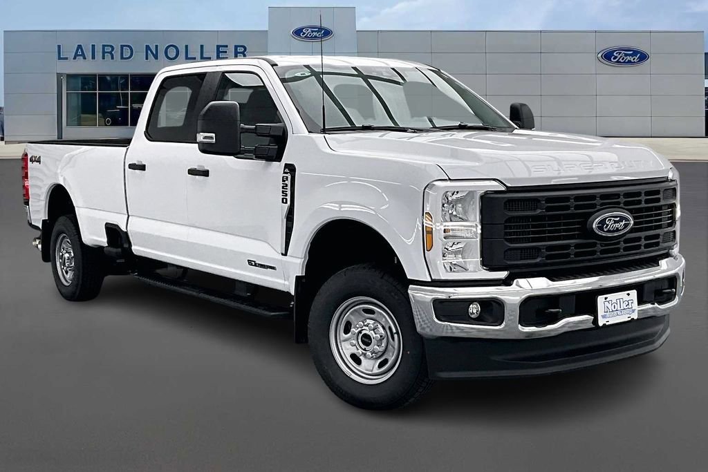 New 2026 Ford F250 XL w/ XL Chrome Package image 2