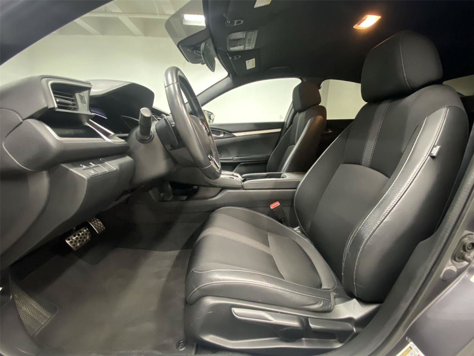 Used 2020 Honda Civic Sport image 17