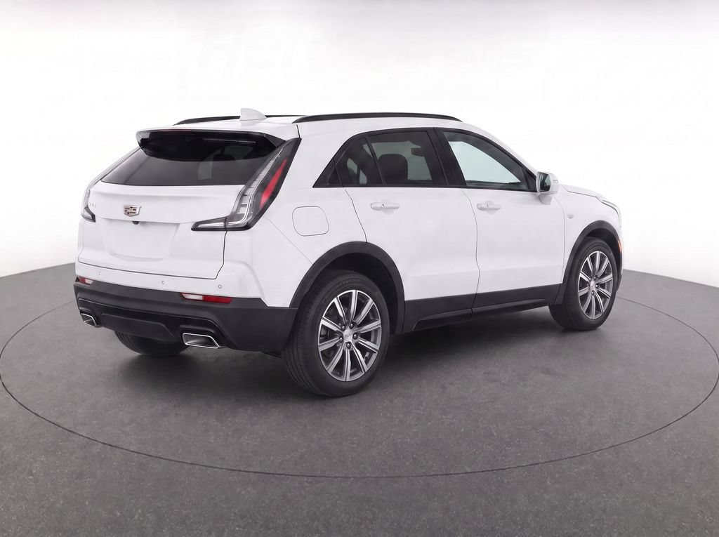 Used 2023 Cadillac XT4 Sport FWD image 4