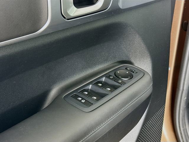 Used 2024 Hyundai Santa Fe XRT image 18