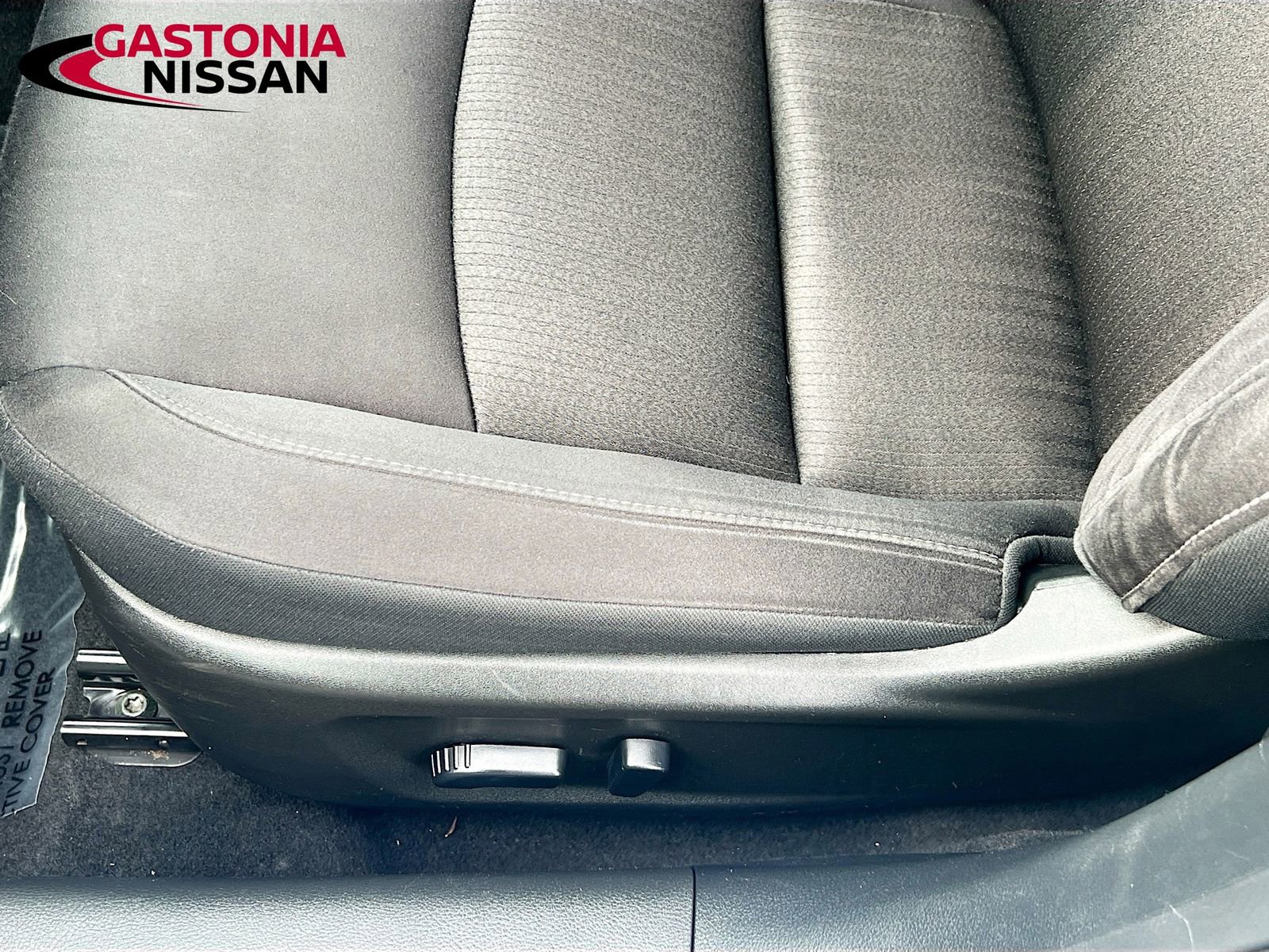 Used 2024 Nissan Altima 2.5 SV image 25