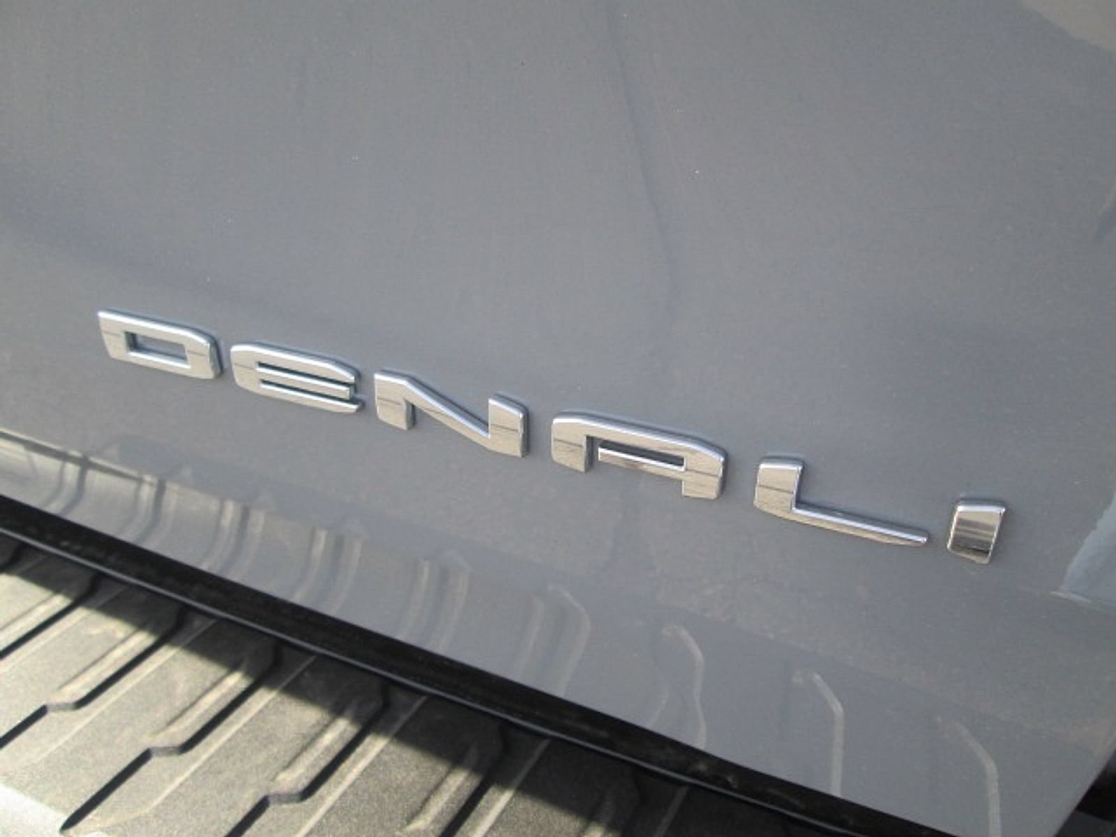 New 2024 GMC Sierra EV Denali AWD/4WD image 6