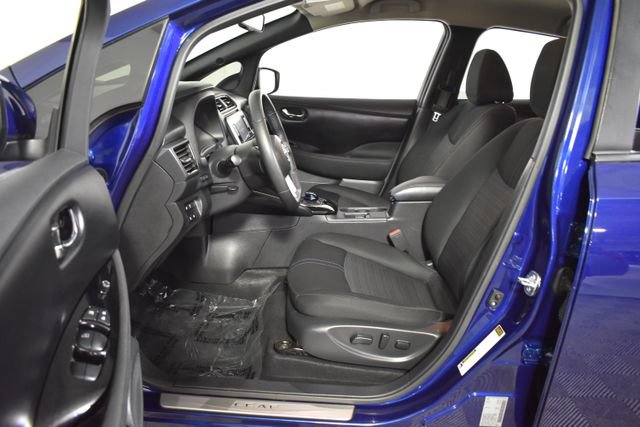Certified 2024 Nissan Leaf SV Plus FWD image 11