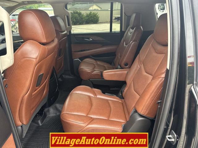 Used 2016 Cadillac Escalade ESV Premium AWD/4WD image 37
