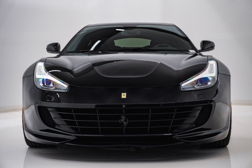 Used 2018 Ferrari GTC4Lusso AWD/4WD image 6