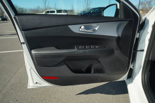 Used 2024 Kia Forte LX image 14