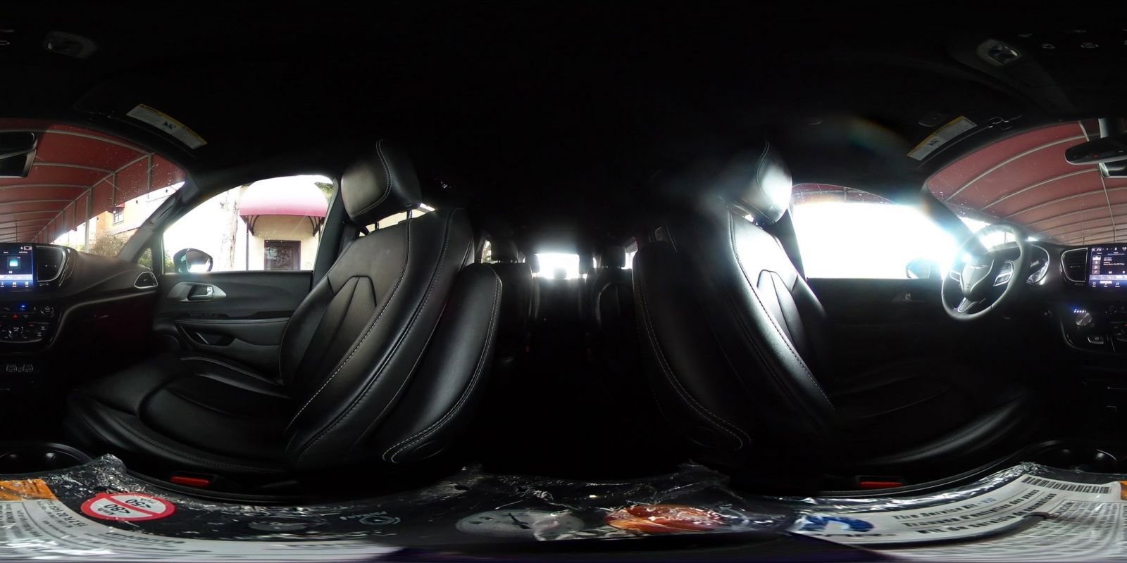 Used 2025 Chrysler Pacifica Select image 45