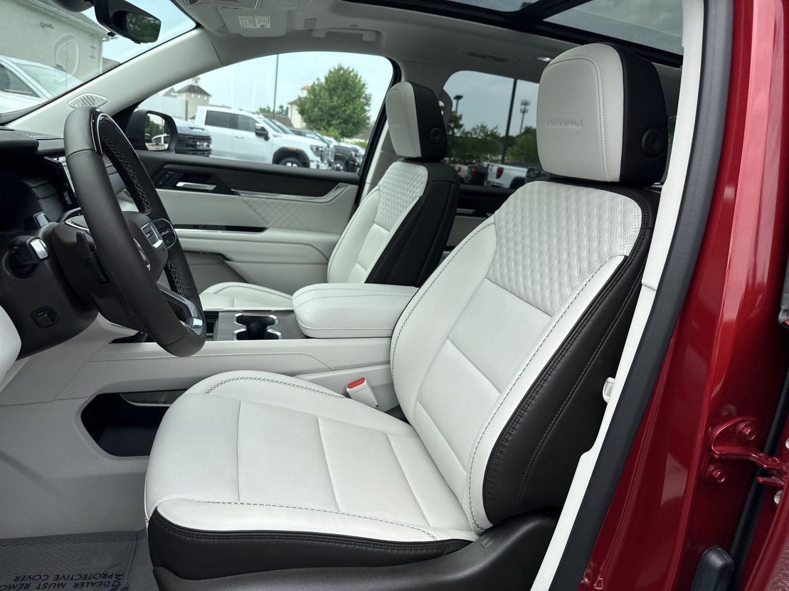 New 2026 GMC Acadia Denali w/ Super Cruise Package FWD image 10