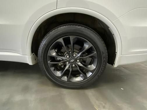 Used 2022 Dodge Durango R/T w/ Blacktop Package AWD/4WD image 19