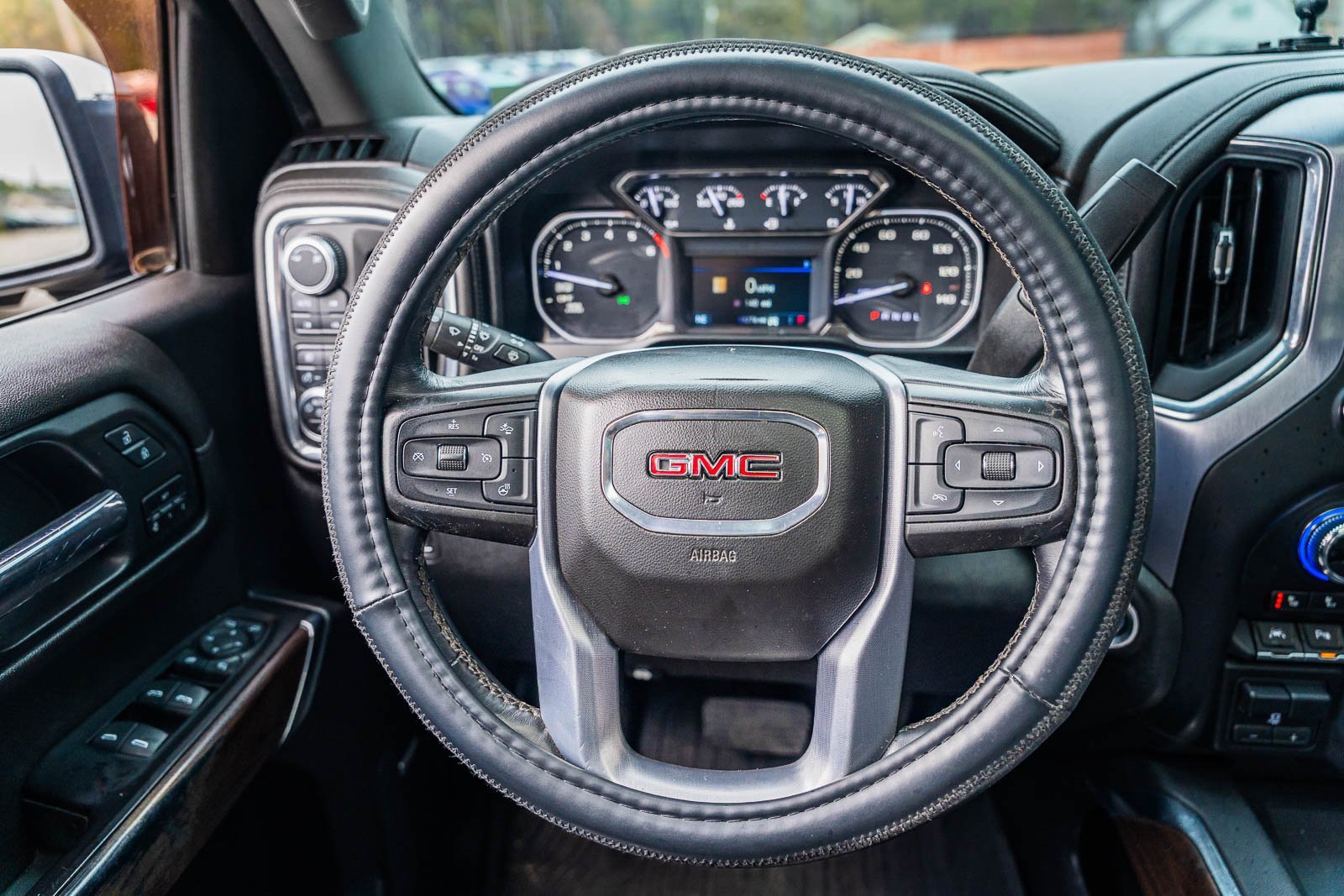 Used 2019 GMC Sierra 1500 SLT w/ SLT Premium Plus Package image 26