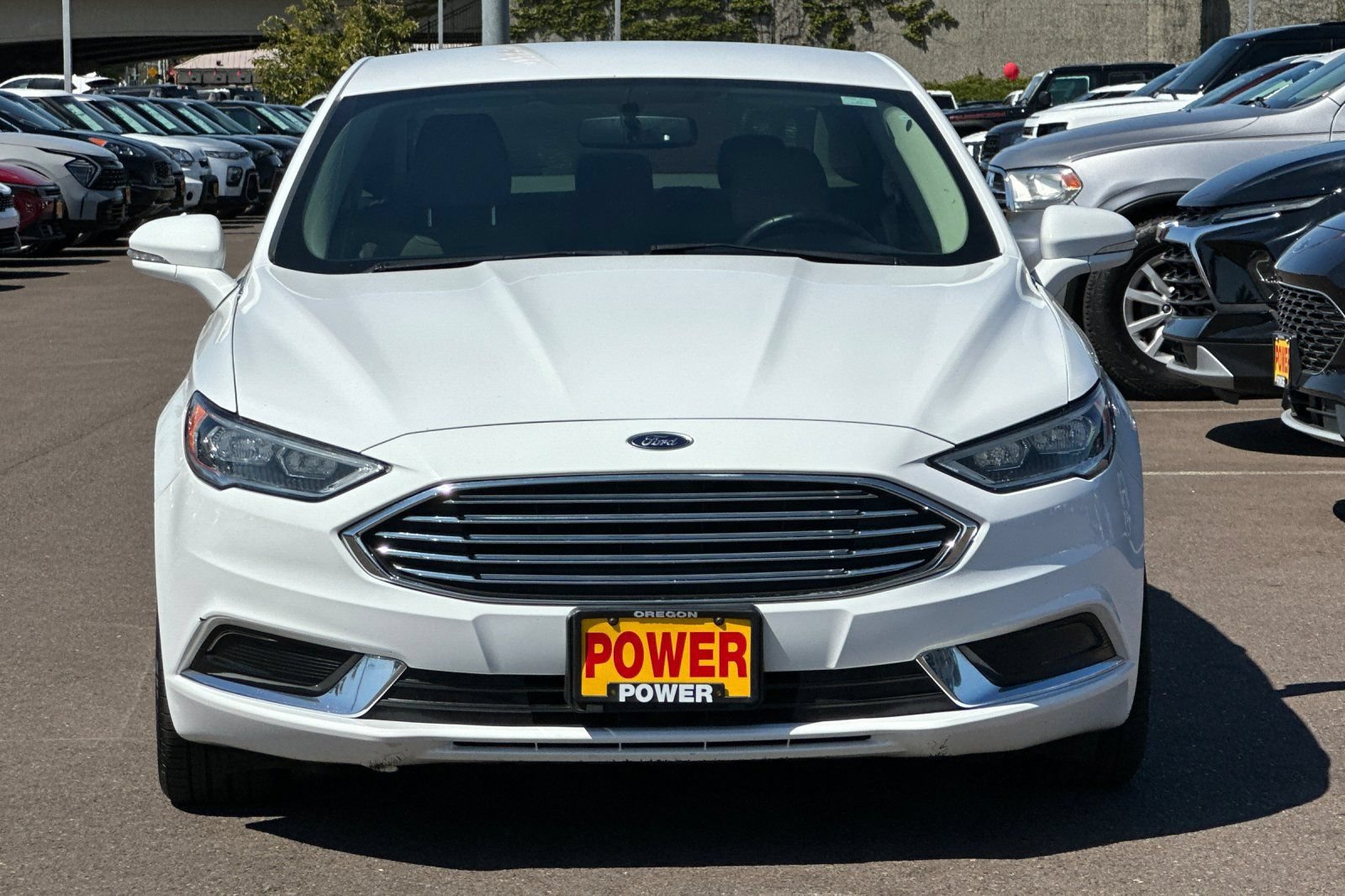 Used 2018 Ford Fusion SE FWD image 8