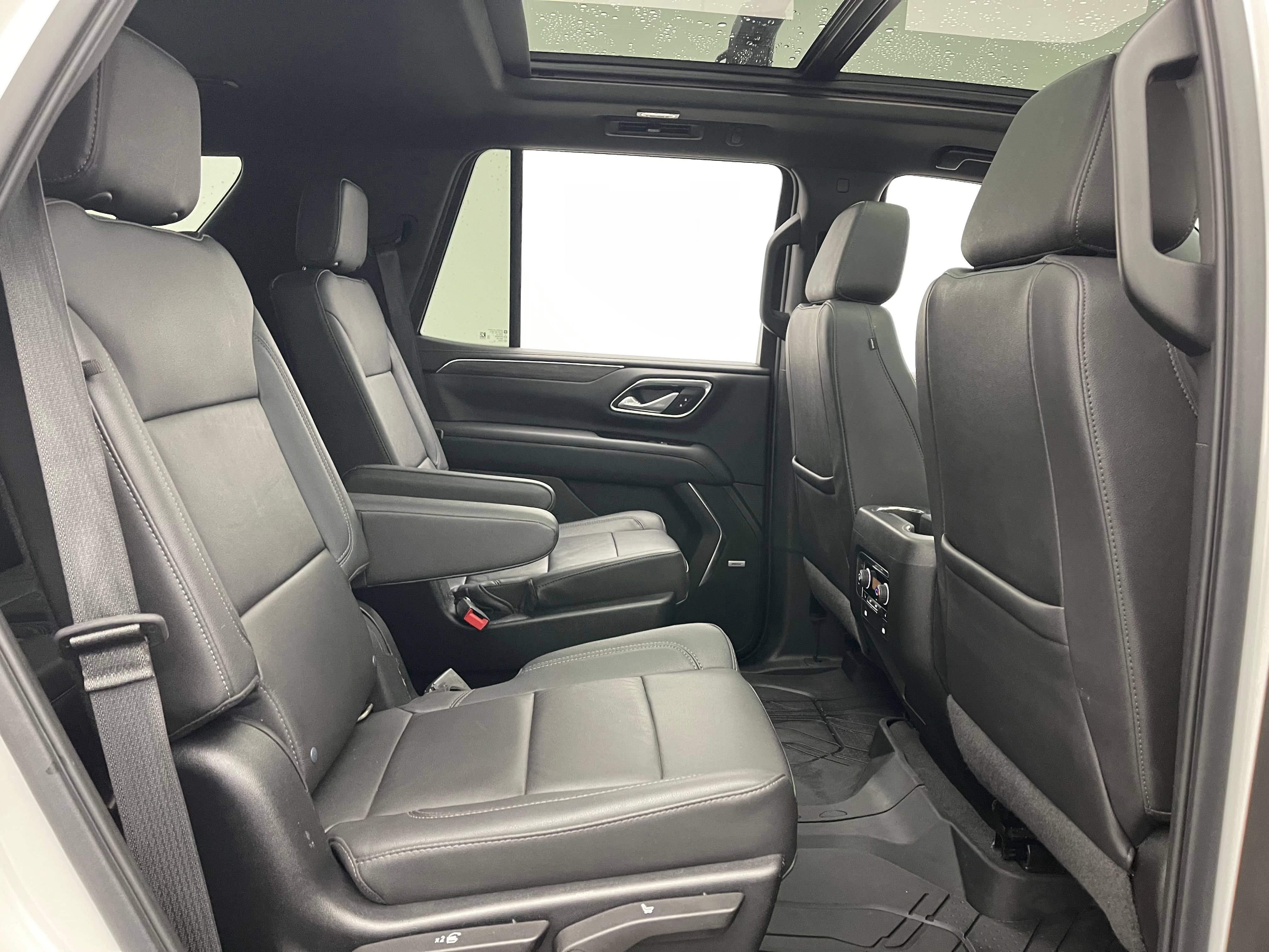 Used 2022 Chevrolet Tahoe Z71 w/ Z71 Off-Road Package AWD/4WD image 40