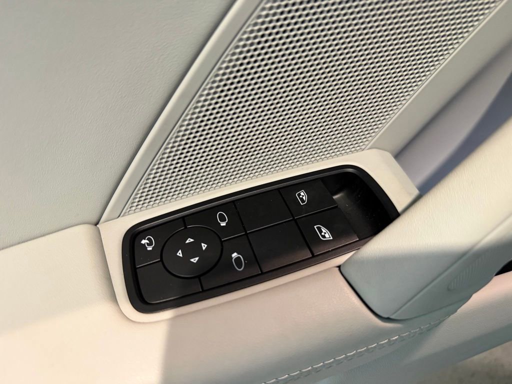 Used 2024 Porsche 911 Carrera GTS image 9