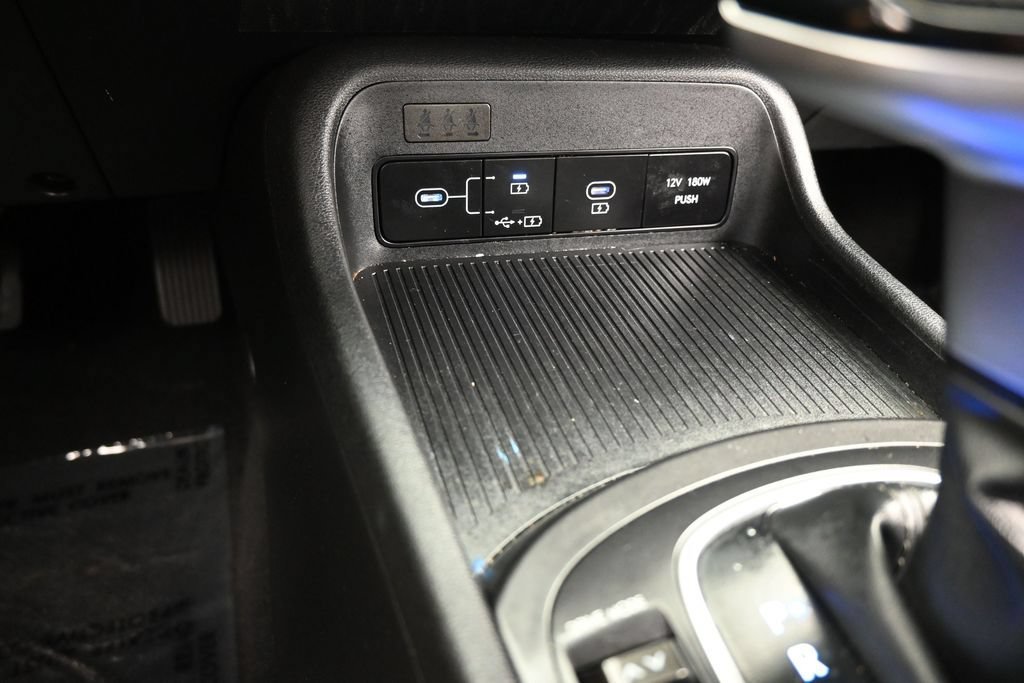 Used 2024 Hyundai Kona SE FWD image 30