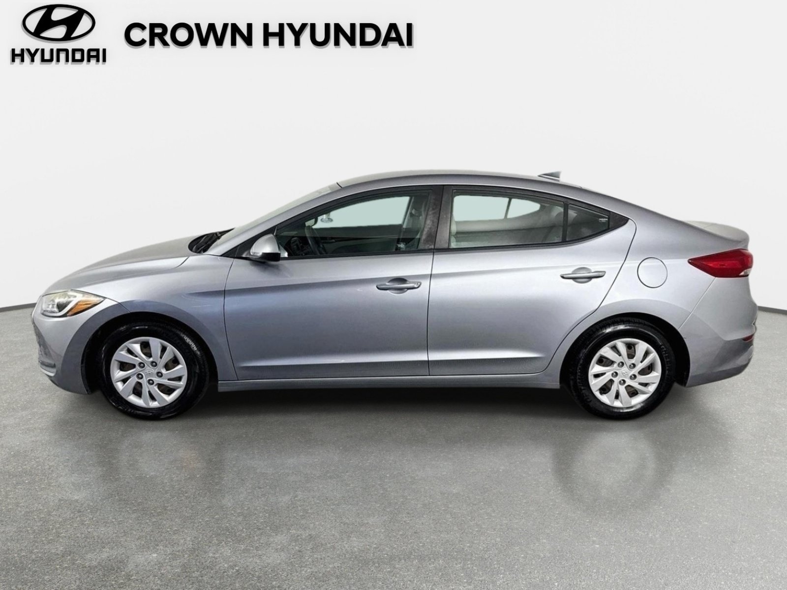 Used 2017 Hyundai Elantra SE FWD image 8